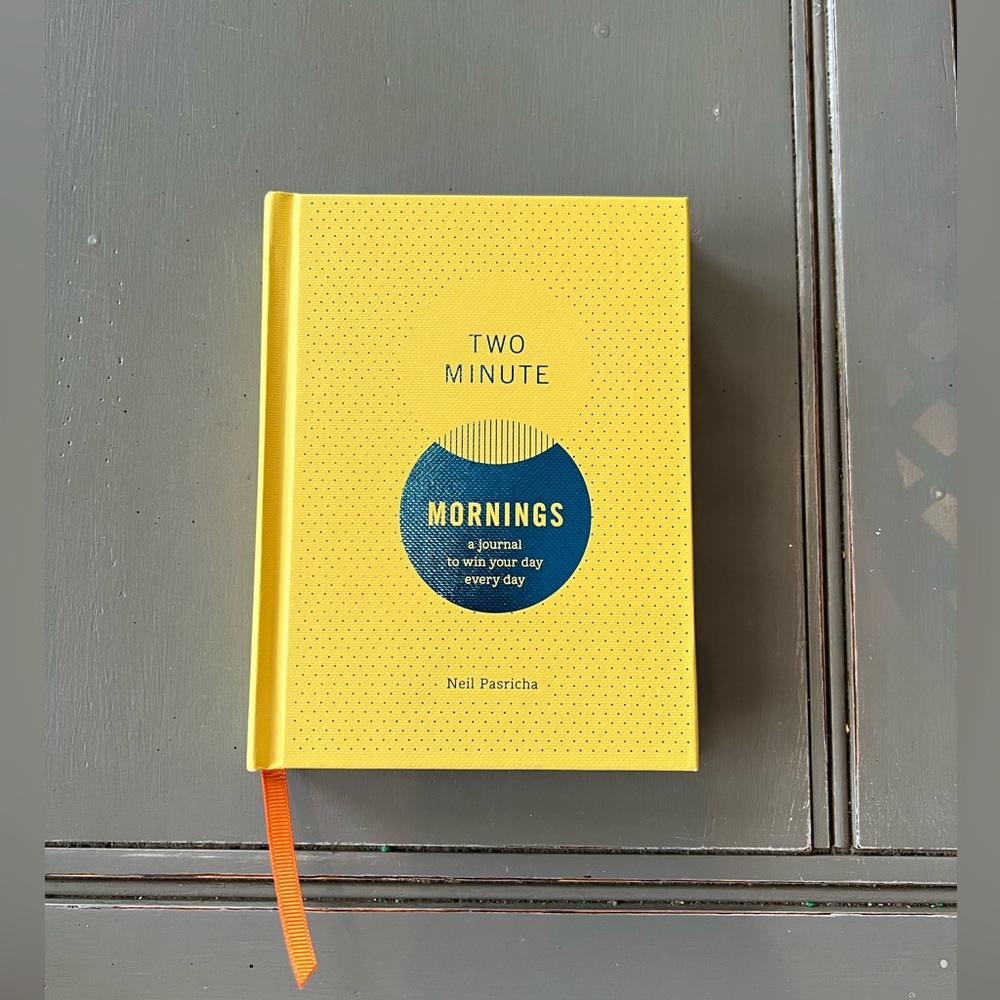 Two Minute mornings Journal new